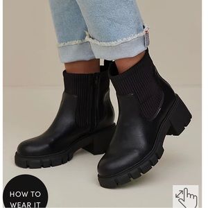 Torrid WW Chelsea Booties NWOT
